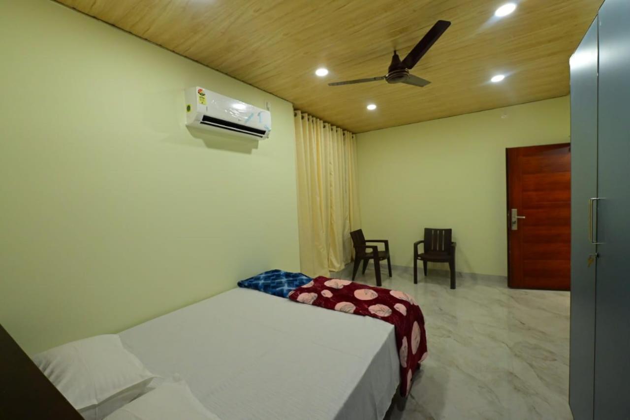 Gokula Homestay Subrahmanya Zewnętrze zdjęcie